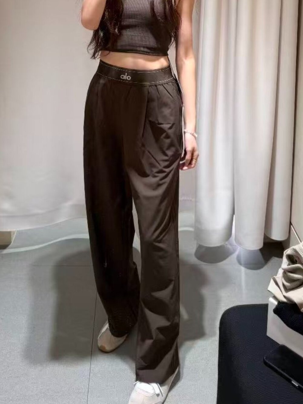 Brand New ALO Yoga Straight Leg Trousers, Coffee Brown🤲🤎Regular 30 inches